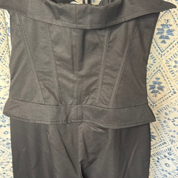 Elegant Black Jumpsuit size 6 tall - Picture 7 of 7